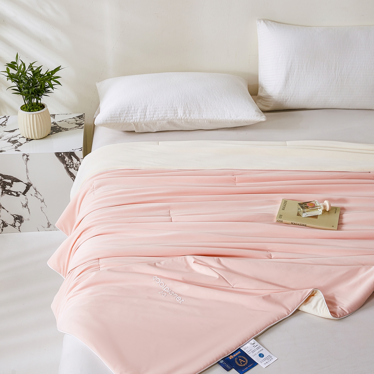 91家纺网 家纺一手货源 找家纺 犇牛仓储供应链 2026新款锦氨凉感夏被被子被芯 橘粉