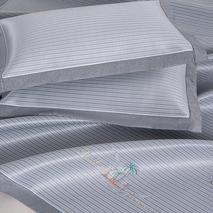 91家纺网 家纺一手货源 找家纺 小牛席业 2026新款海岛夏日凉感冰丝席凉席席子系列 海岛夏日凉感冰丝席-灰色