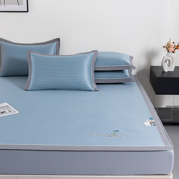 91家纺网 家纺一手货源 找家纺 小牛席业 2026新款海岛夏日凉感冰丝席系列（床笠款） 海岛夏日-蓝色