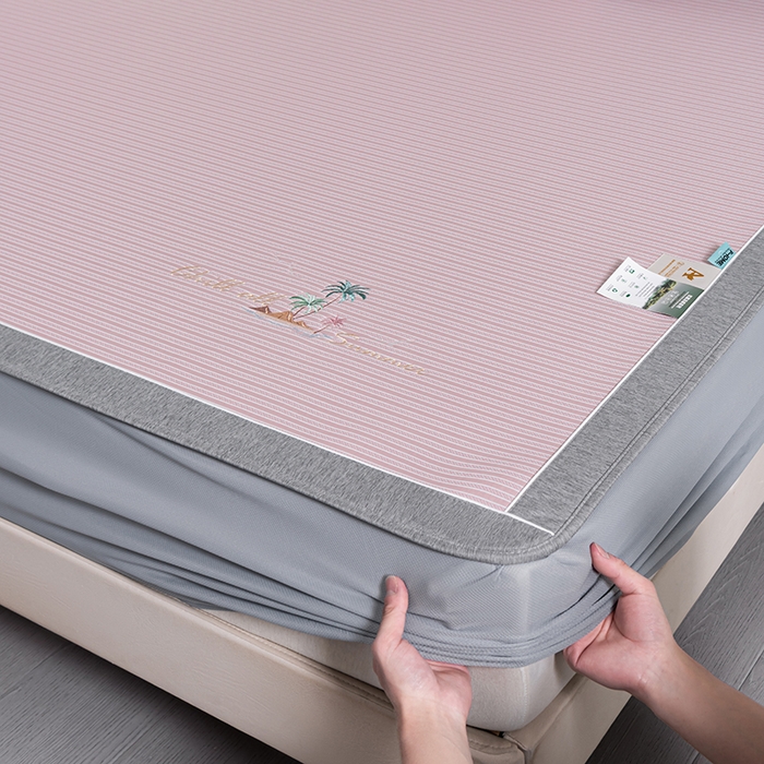 91家纺网 家纺一手货源 找家纺 小牛席业 2026新款海岛夏日凉感冰丝席系列（床笠款） 海岛夏日-粉色