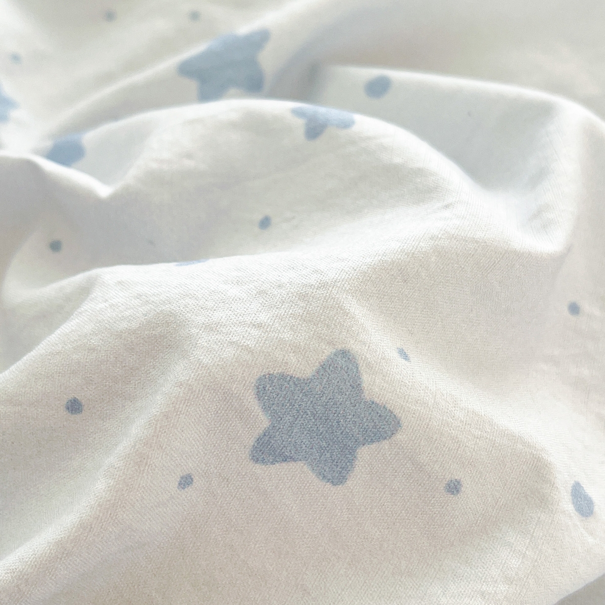 91家纺网 家纺一手货源 找家纺 川悦生活 2026新款云感双层纱木棉四件套 星星西高地