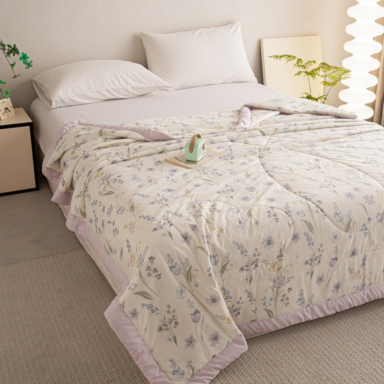 91家纺网 家纺一手货源 找家纺 亿莱鑫 2026新款手包边凉感抗菌夏凉被空调被 花样年华