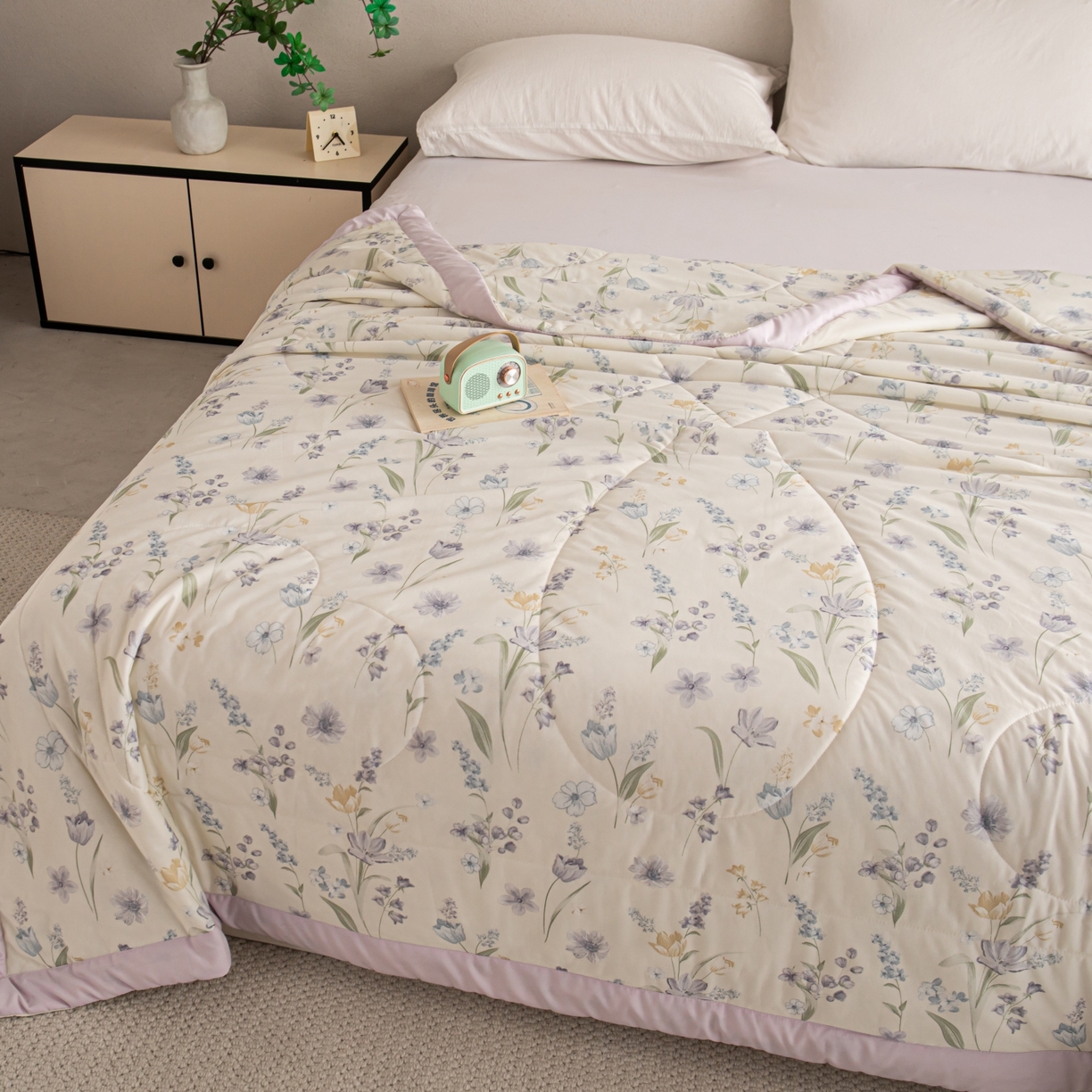 91家纺网 家纺一手货源 找家纺 亿莱鑫 2026新款手包边凉感抗菌夏凉被空调被 花样年华