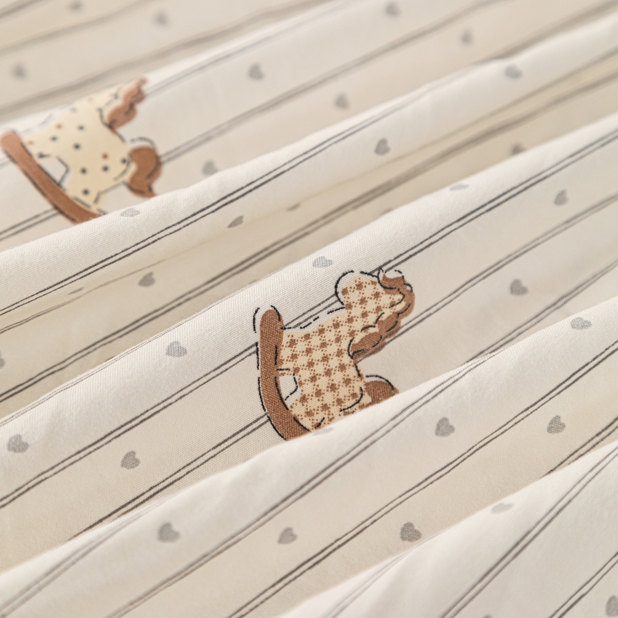 91家纺网 家纺一手货源 找家纺 梦纤绒 2026新款卡通印花床笠单品床笠床笠单件 小木马