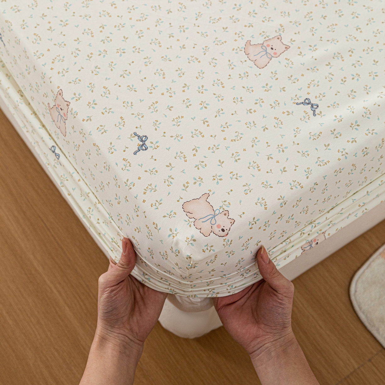 91家纺网 家纺一手货源 找家纺 梦纤绒 2026新款卡通印花床笠单品床笠床笠单件 喵趣蝴蝶