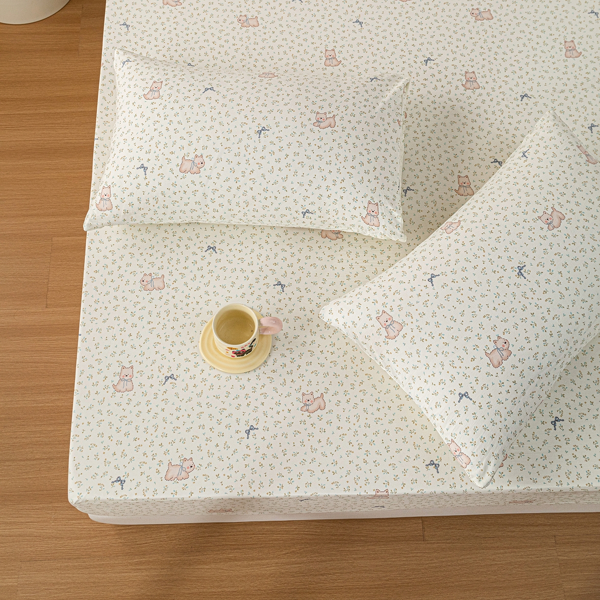 91家纺网 家纺一手货源 找家纺 梦纤绒 2026新款卡通印花床笠单品床笠床笠单件 喵趣蝴蝶