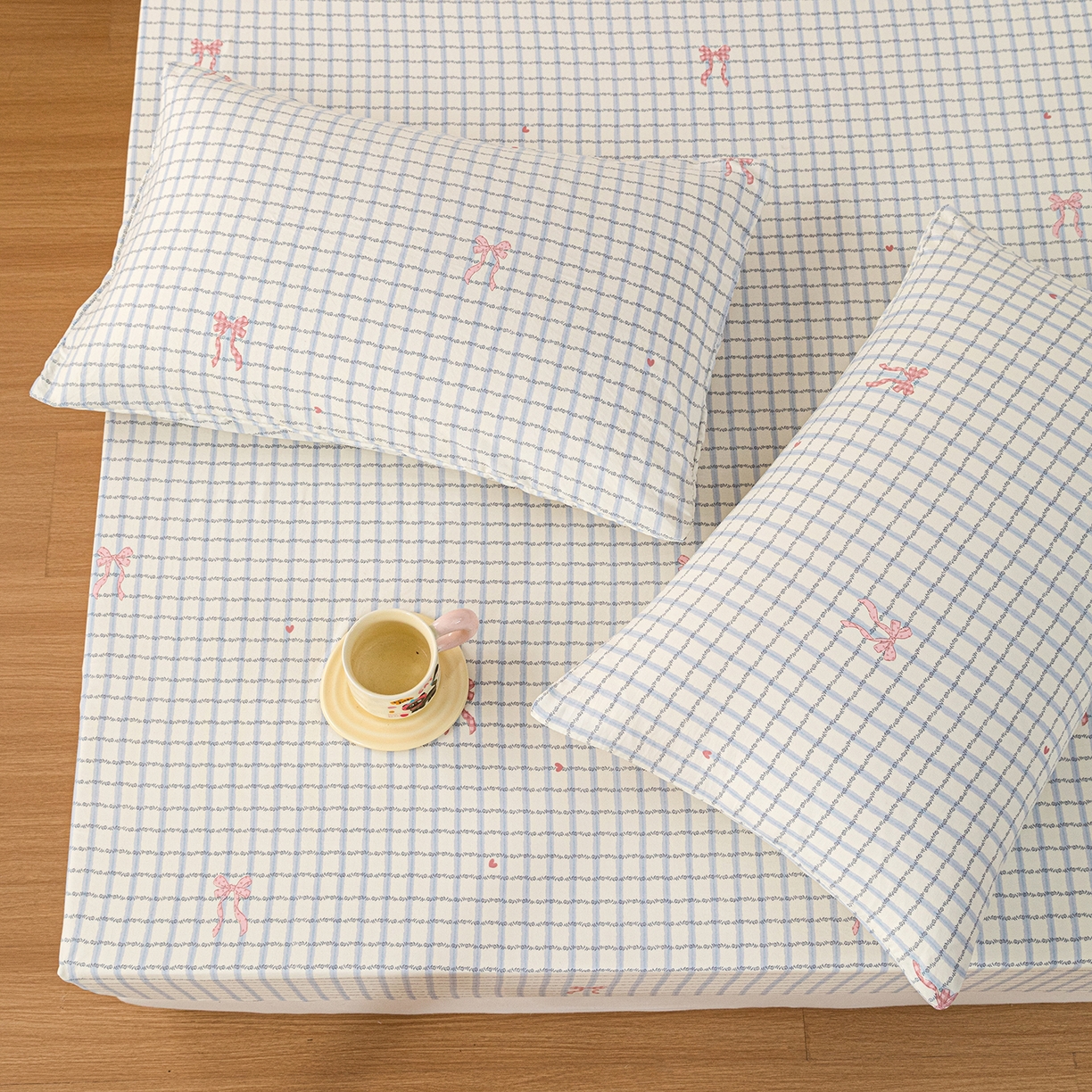 91家纺网 家纺一手货源 找家纺 梦纤绒 2026新款卡通印花床笠单品床笠床笠单件 雾兰格纹