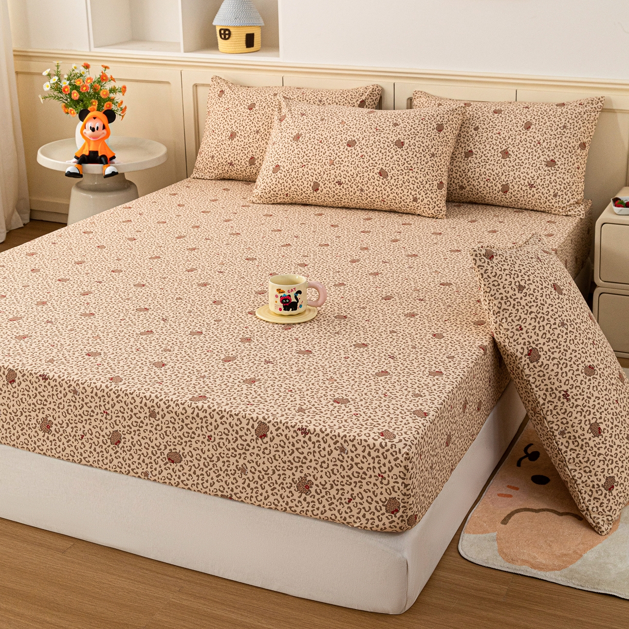 91家纺网 家纺一手货源 找家纺 梦纤绒 2026新款卡通印花床笠单品床笠床笠单件 豹纹喵影