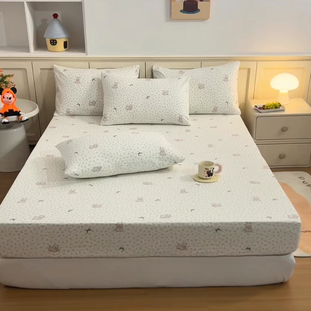 91家纺网 家纺一手货源 找家纺 梦纤绒 2026新款卡通印花床笠单品床笠床笠单件 喵趣蝴蝶