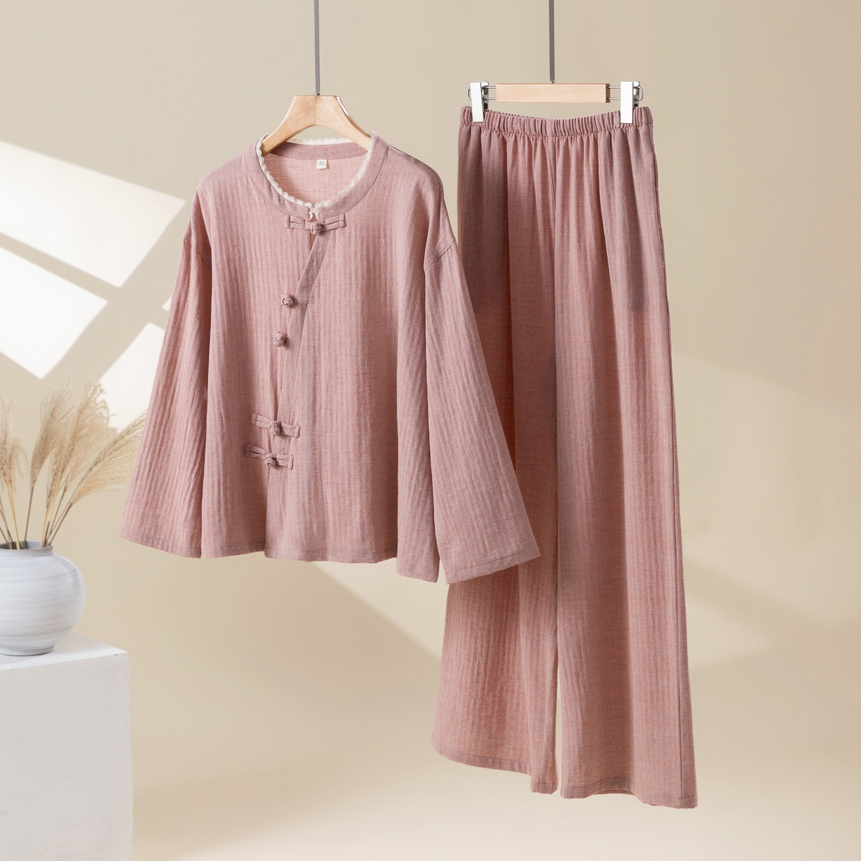 91家纺网 家纺一手货源 找家纺 （总）洛兰沙家居馆 26春季新品纯棉睡衣女盘扣复古禅意女春秋季中式盘扣家居服可外穿