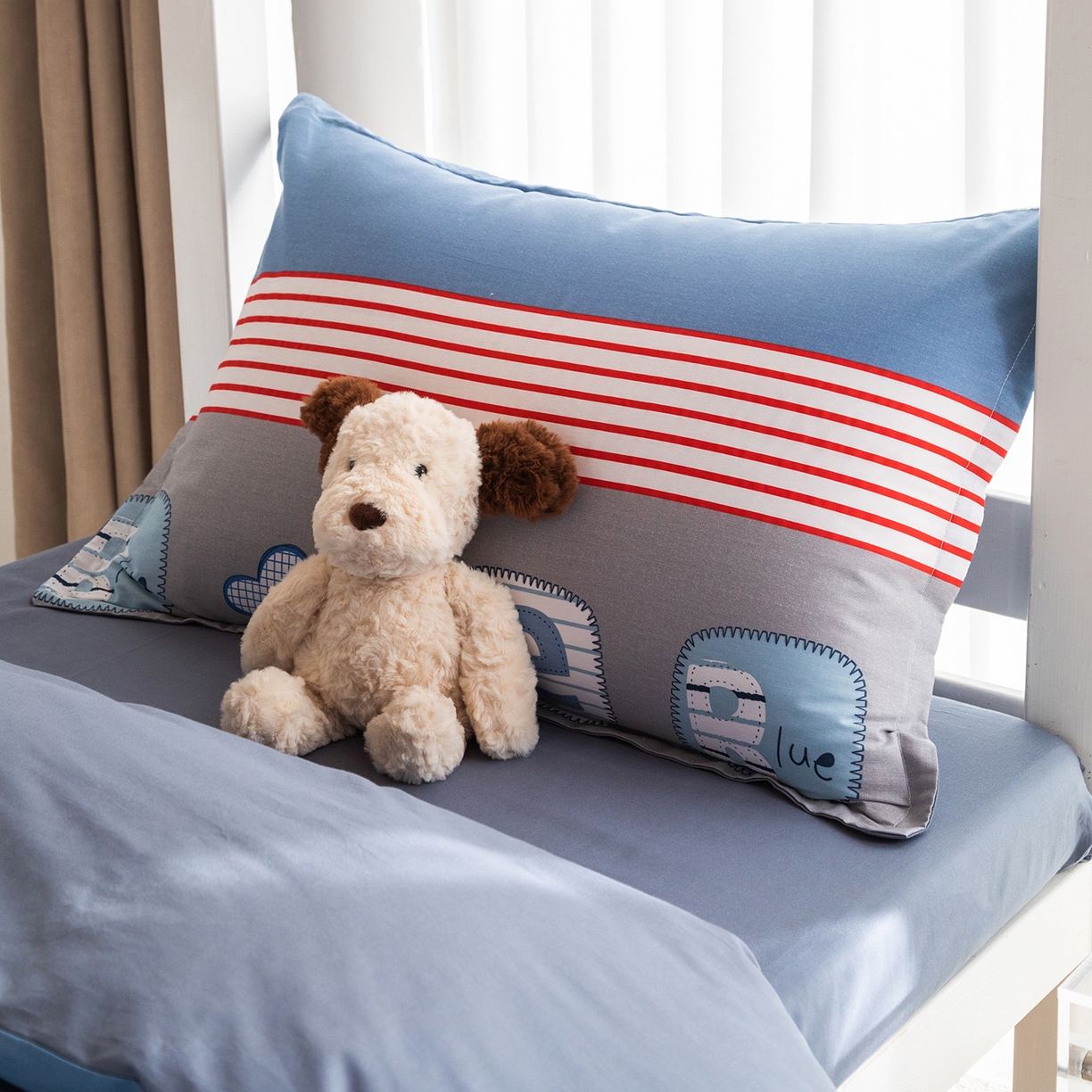 91家纺网 家纺一手货源 找家纺 梦纤绒 2026春夏新款全棉纯棉印花学生宿舍三件套 棉织格语