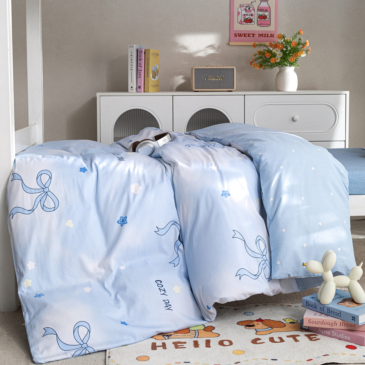 91家纺网 家纺一手货源 找家纺 梦纤绒 2026春夏新款全棉纯棉印花学生宿舍三件套 云朵蓝结