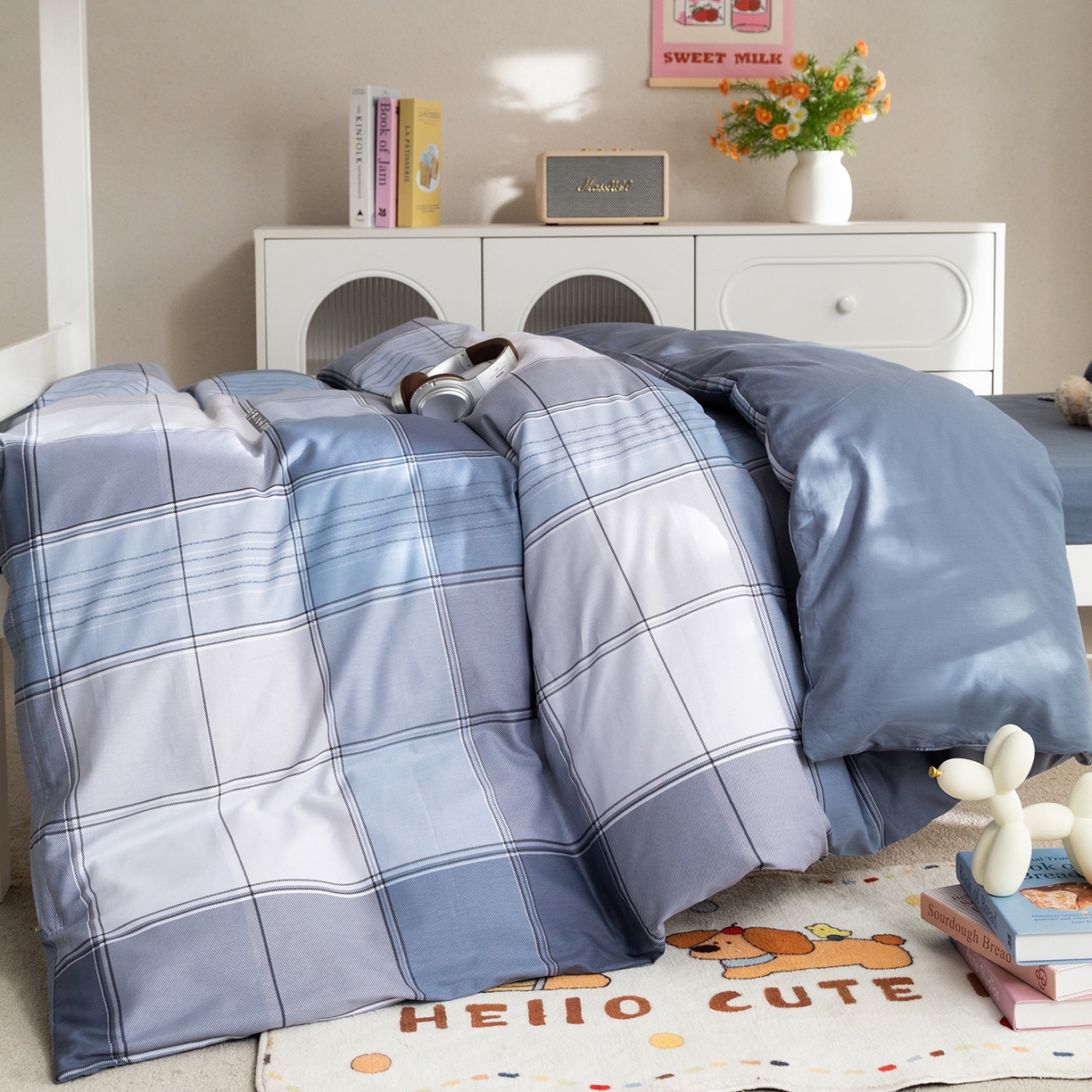 91家纺网 家纺一手货源 找家纺 梦纤绒 2026春夏新款全棉纯棉印花学生宿舍三件套 格序