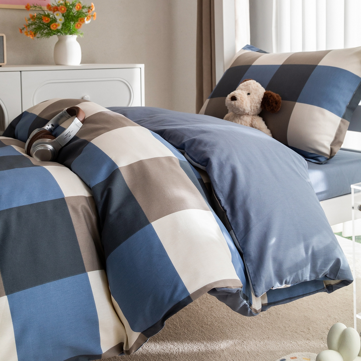 91家纺网 家纺一手货源 找家纺 梦纤绒 2026春夏新款全棉纯棉印花学生宿舍三件套 北欧简格