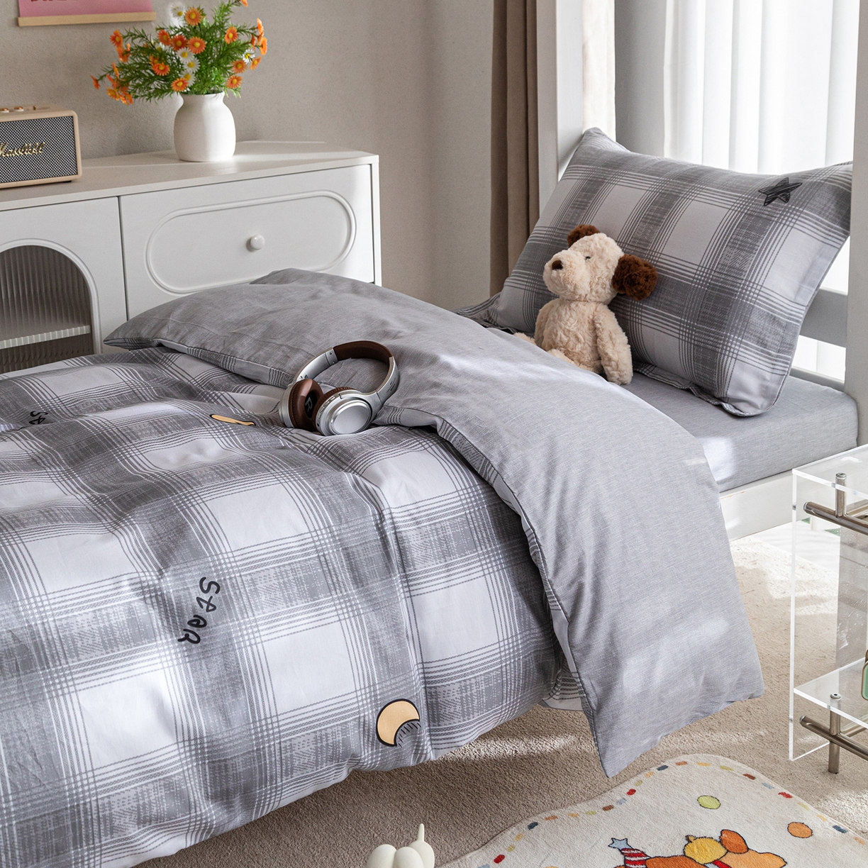 91家纺网 家纺一手货源 找家纺 梦纤绒 2026春夏新款全棉纯棉印花学生宿舍三件套 星空格