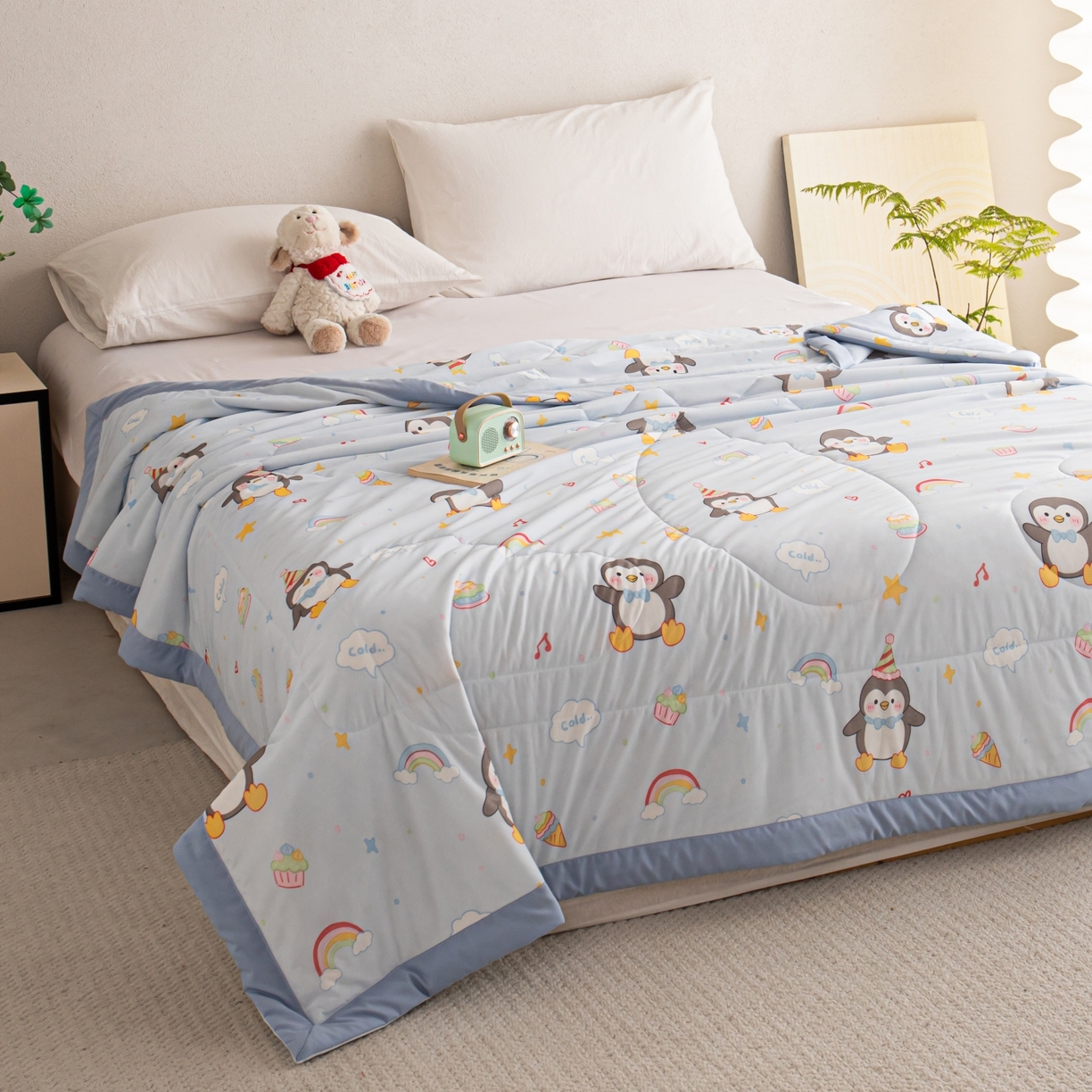 91家纺网 家纺一手货源 找家纺 亿莱鑫 2026新款手包边凉感抗菌夏凉被空调被 可爱企鹅