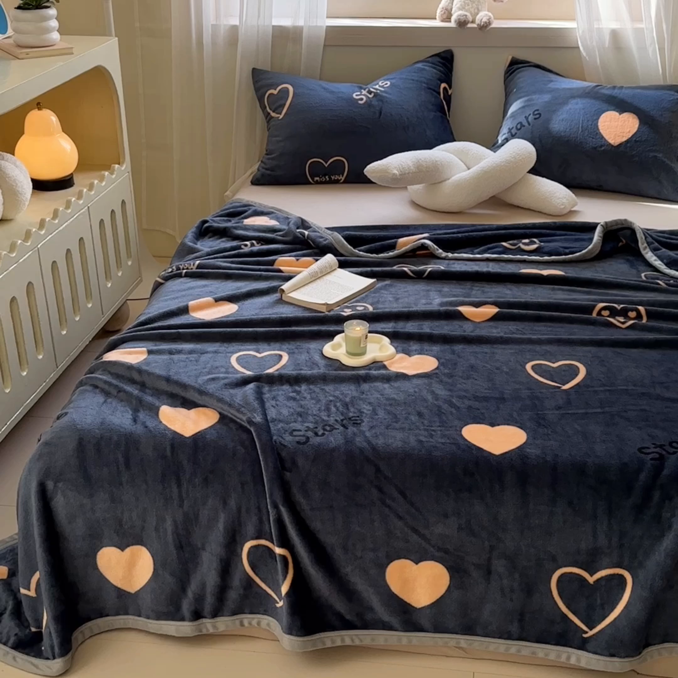 91家纺网 家纺一手货源 找家纺 宅部落 2026新款亲肤舒适牛奶绒印花毛毯毯子300克云貂绒盖毯毯子 酷喵