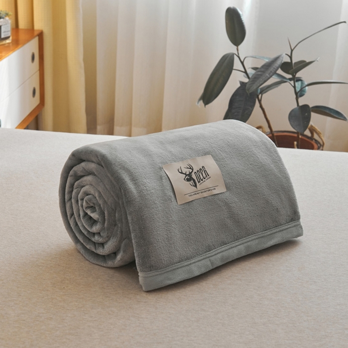 91家纺网 家纺一手货源 找家纺 （总）宅部落 2026新款云貂绒纯色毯子300克毛毯法莱绒盖毯牛奶绒毛毯