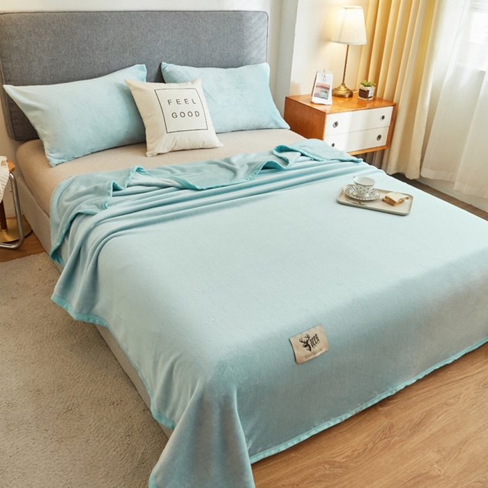 91家纺网 家纺一手货源 找家纺 宅部落 2026新款云貂绒纯色毯子300克毛毯法莱绒盖毯牛奶绒毛毯 淡蓝