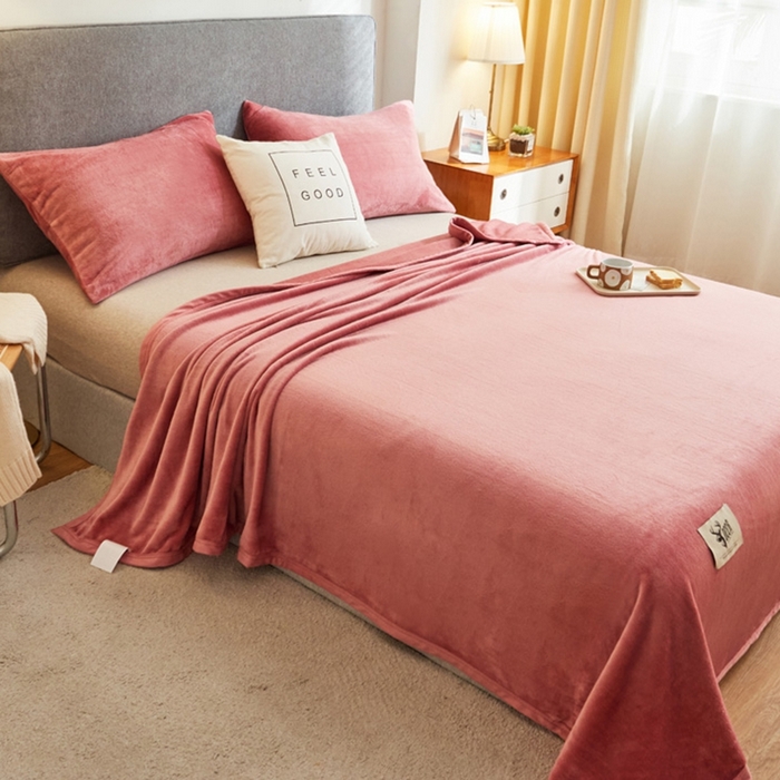 91家纺网 家纺一手货源 找家纺 宅部落 2026新款云貂绒纯色毯子300克毛毯法莱绒盖毯牛奶绒毛毯 豆沙