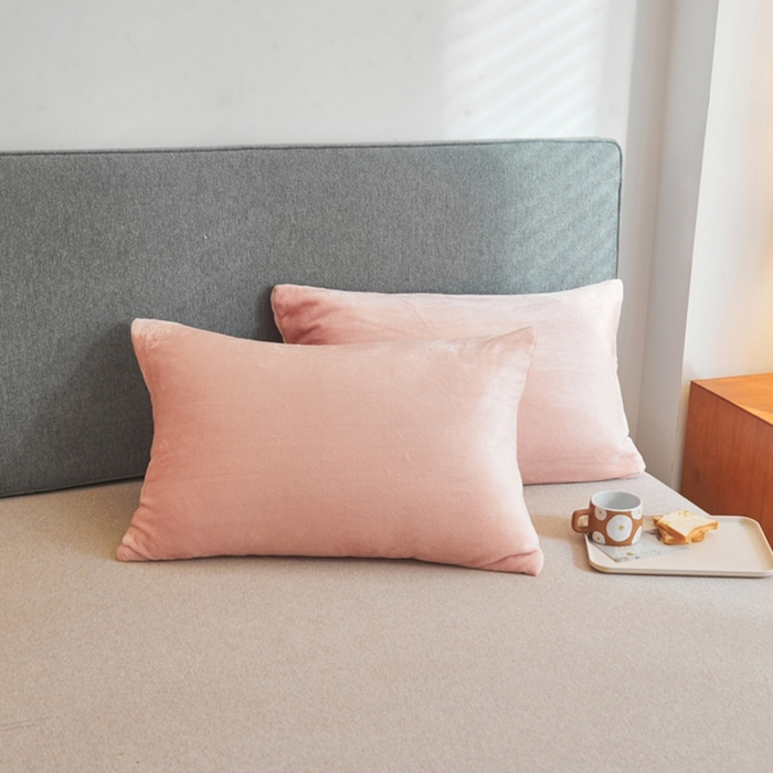 91家纺网 家纺一手货源 找家纺 宅部落 2026新款云貂绒纯色毯子300克毛毯法莱绒盖毯牛奶绒毛毯 深粉