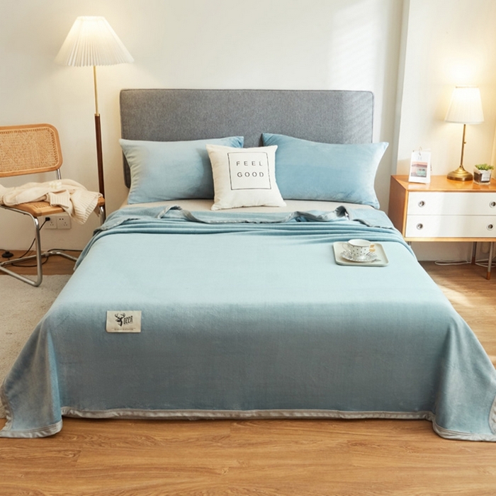 91家纺网 家纺一手货源 找家纺 宅部落 2026新款云貂绒纯色毯子300克毛毯法莱绒盖毯牛奶绒毛毯 深蓝