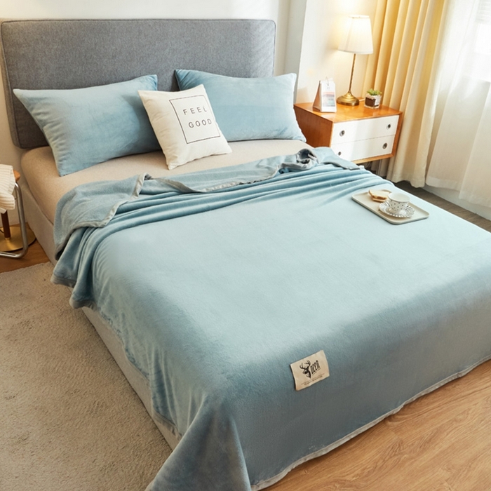 91家纺网 家纺一手货源 找家纺 宅部落 2026新款云貂绒纯色毯子300克毛毯法莱绒盖毯牛奶绒毛毯 深蓝