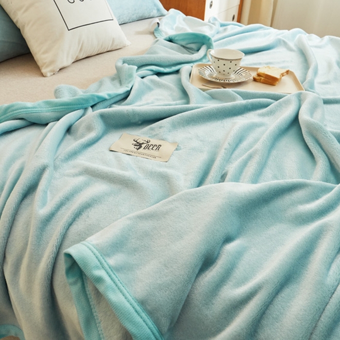 91家纺网 家纺一手货源 找家纺 宅部落 2026新款云貂绒纯色毯子300克毛毯法莱绒盖毯牛奶绒毛毯 淡蓝