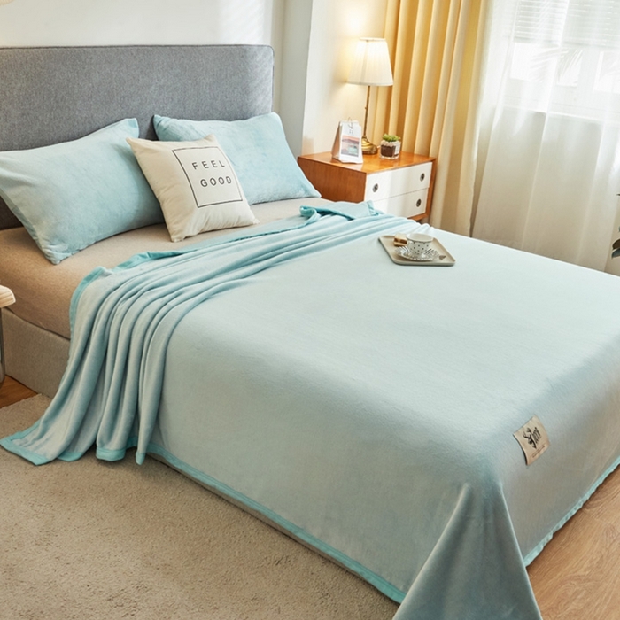 91家纺网 家纺一手货源 找家纺 宅部落 2026新款云貂绒纯色毯子300克毛毯法莱绒盖毯牛奶绒毛毯 淡蓝