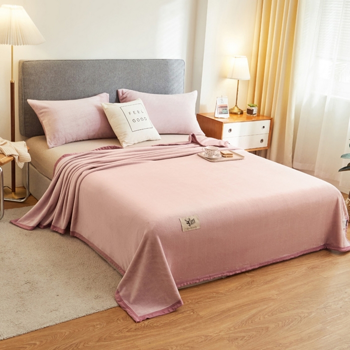 91家纺网 家纺一手货源 找家纺 宅部落 2026新款云貂绒纯色毯子300克毛毯法莱绒盖毯牛奶绒毛毯 浅粉