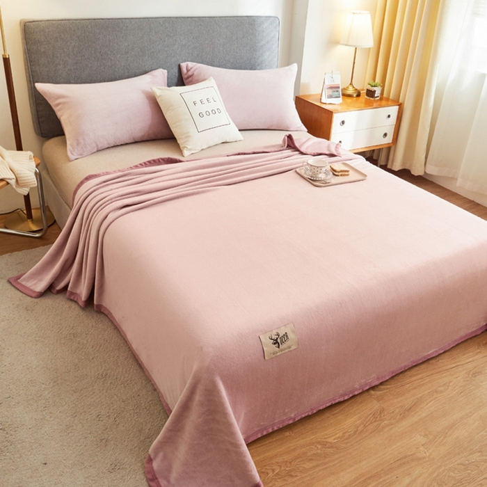 91家纺网 家纺一手货源 找家纺 宅部落 2026新款云貂绒纯色毯子300克毛毯法莱绒盖毯牛奶绒毛毯 浅粉