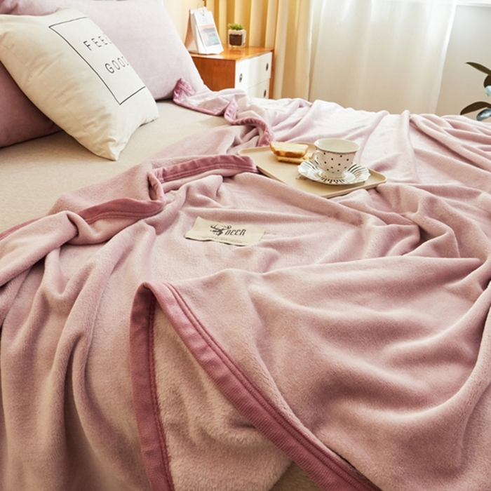 91家纺网 家纺一手货源 找家纺 宅部落 2026新款云貂绒纯色毯子300克毛毯法莱绒盖毯牛奶绒毛毯 浅粉