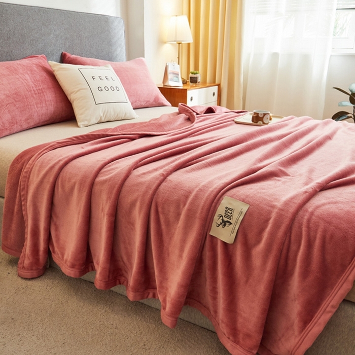 91家纺网 家纺一手货源 找家纺 宅部落 2026新款云貂绒纯色毯子300克毛毯法莱绒盖毯牛奶绒毛毯 豆沙