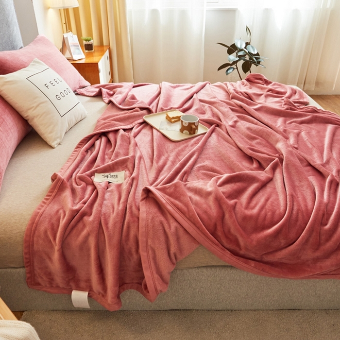 91家纺网 家纺一手货源 找家纺 宅部落 2026新款云貂绒纯色毯子300克毛毯法莱绒盖毯牛奶绒毛毯 豆沙