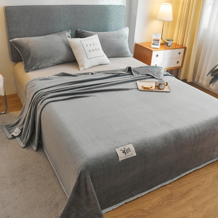 91家纺网 家纺一手货源 找家纺 宅部落 2026新款云貂绒纯色毯子300克毛毯法莱绒盖毯牛奶绒毛毯 深灰