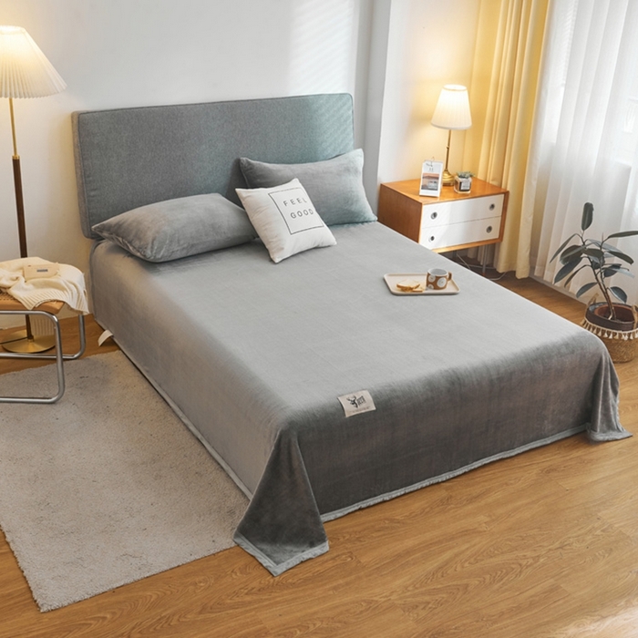 91家纺网 家纺一手货源 找家纺 宅部落 2026新款云貂绒纯色毯子300克毛毯法莱绒盖毯牛奶绒毛毯 深灰