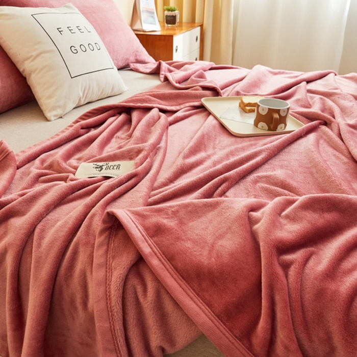91家纺网 家纺一手货源 找家纺 宅部落 2026新款云貂绒纯色毯子300克毛毯法莱绒盖毯牛奶绒毛毯 豆沙