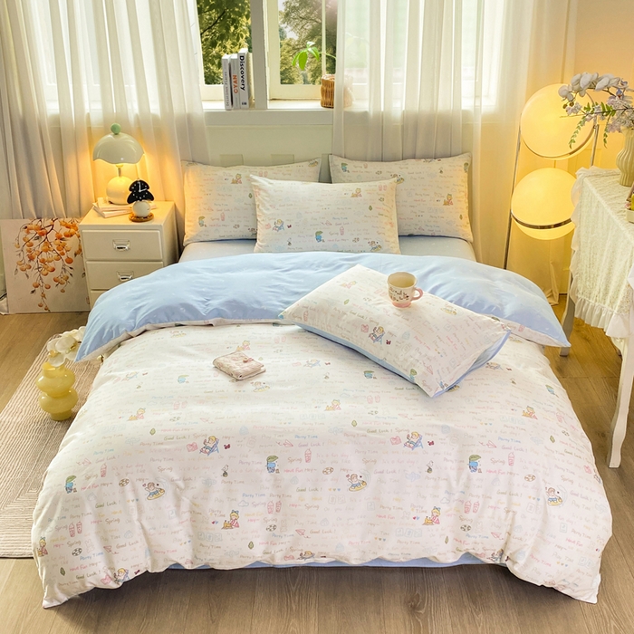 91家纺网 家纺一手货源 找家纺 红日子纺织品 2026春夏新款小清新12868全棉纯棉学生卡通款单被套被套单件 欢乐周末