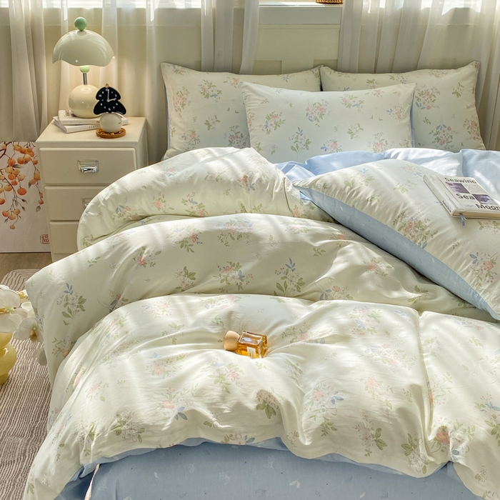 91家纺网 家纺一手货源 找家纺 红日子纺织品 2026春夏新款小清新12868全棉纯棉学生卡通款单被套被套单件 遥遥花期