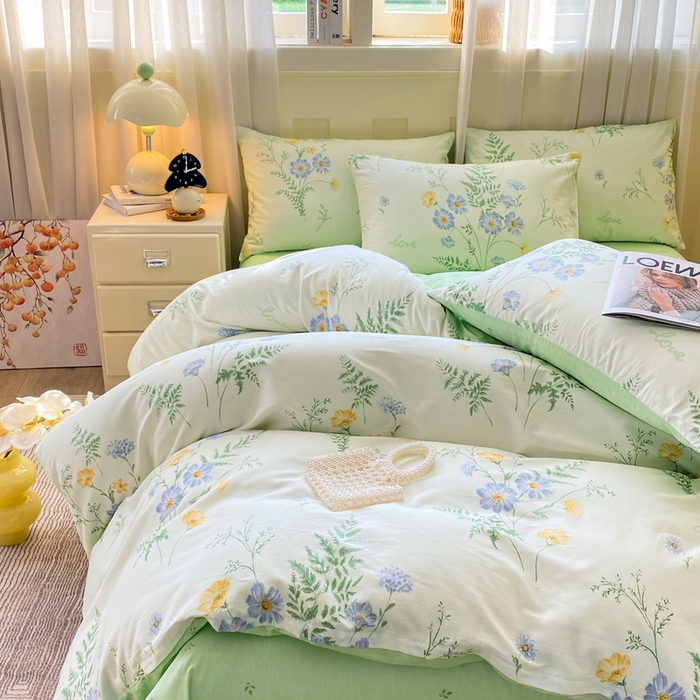 91家纺网 家纺一手货源 找家纺 红日子纺织品 2026春夏新款小清新12868全棉纯棉学生卡通款单被套被套单件 拾光花间