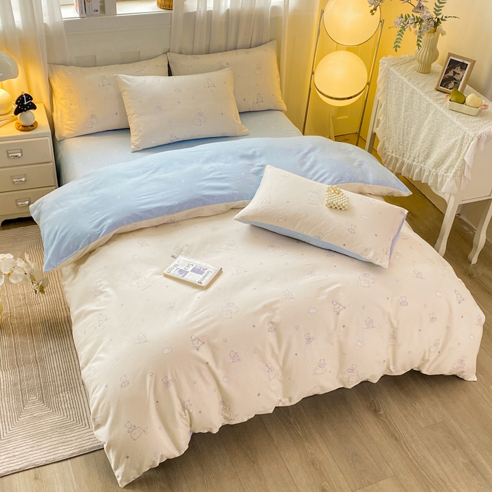 91家纺网 家纺一手货源 找家纺 红日子纺织品 2026春夏新款小清新12868全棉纯棉学生卡通款单被套被套单件 星空熊