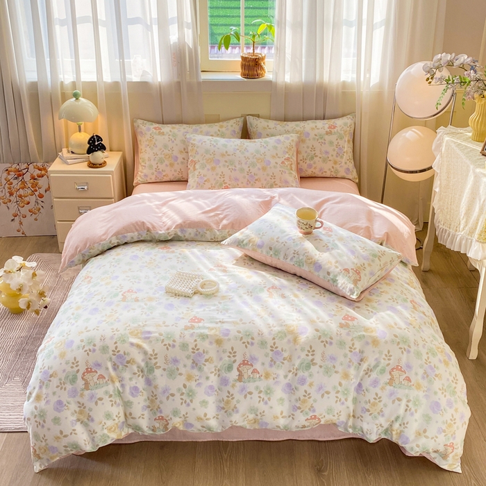 91家纺网 家纺一手货源 找家纺 红日子纺织品 2026春夏新款小清新12868全棉纯棉学生卡通款单被套被套单件 蘑菇小兔