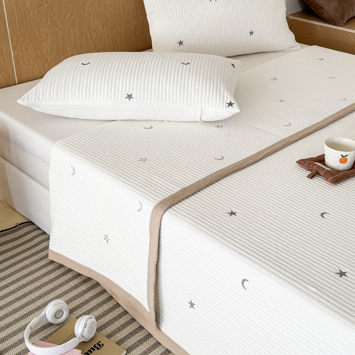 91家纺网 家纺一手货源 找家纺 （总）木楌家居 2026春夏新款双面全棉纯棉皱皱纱刺绣款床盖床盖单件