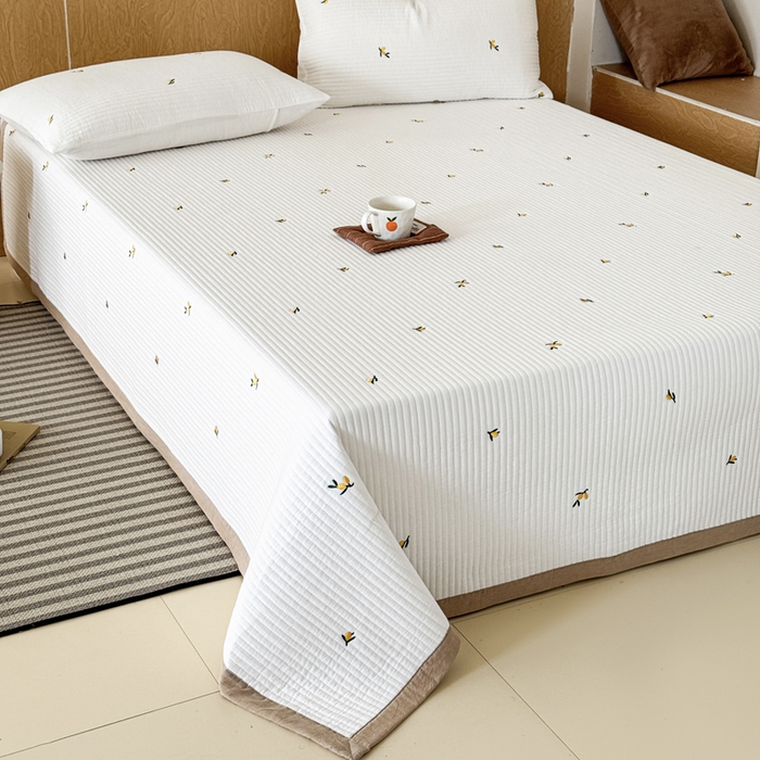 91家纺网 家纺一手货源 找家纺 木楌家居 2026春夏新款双面全棉纯棉皱皱纱刺绣款床盖床盖单件 小芽日记