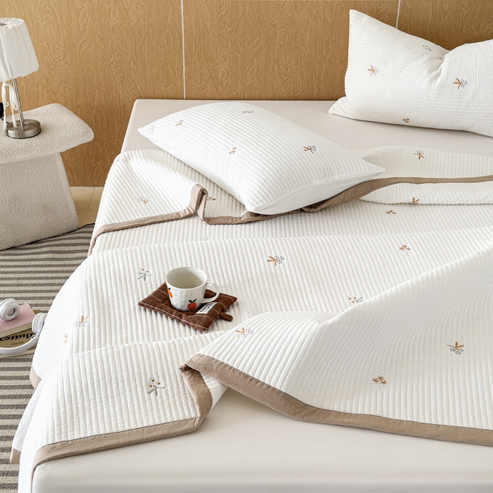 91家纺网 家纺一手货源 找家纺 木楌家居 2026春夏新款双面全棉纯棉皱皱纱刺绣款床盖床盖单件 花漾时光