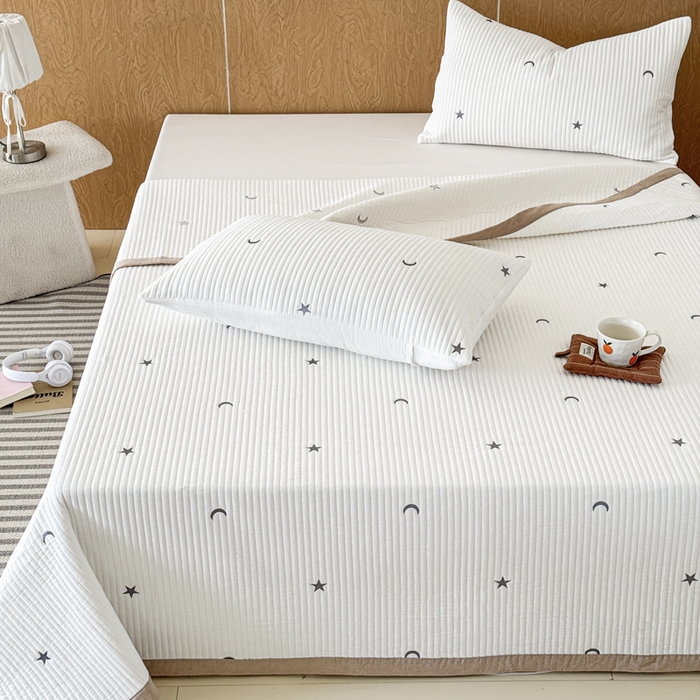 91家纺网 家纺一手货源 找家纺 木楌家居 2026春夏新款双面全棉纯棉皱皱纱刺绣款床盖床盖单件 月落星眠