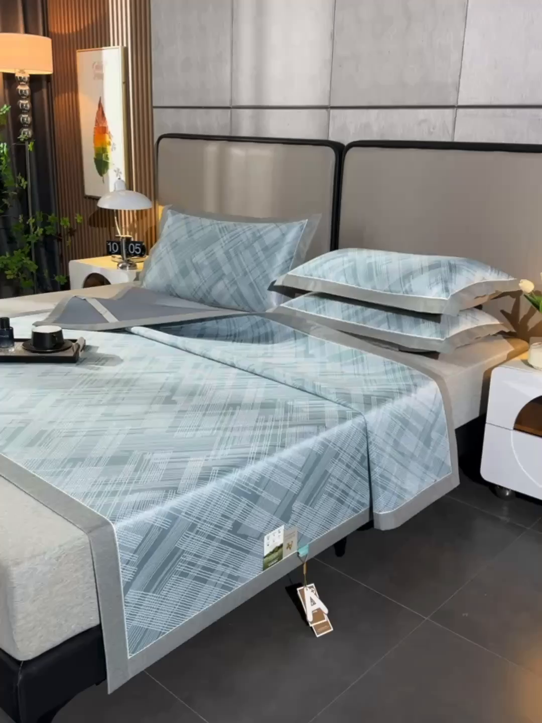 91家纺网 家纺一手货源 找家纺 小牛席业 2026新款清凉冰丝席凉席席子系列-简单生活 简单生活-蓝色