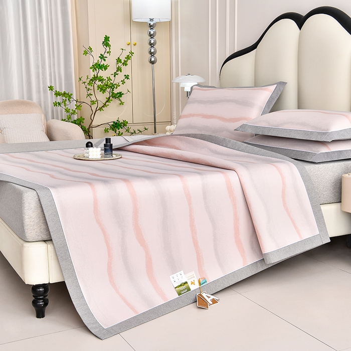 91家纺网 家纺一手货源 找家纺 小牛席业 2026春夏新款锦绣凉感冰丝席空调席系列 锦绣冰丝-粉色