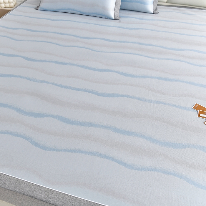 91家纺网 家纺一手货源 找家纺 小牛席业 2026春夏新款锦绣凉感冰丝席空调席系列 锦绣冰丝-蓝色