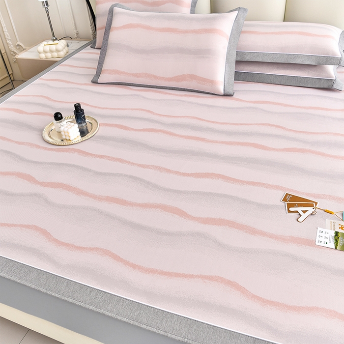 91家纺网 家纺一手货源 找家纺 小牛席业 2026春夏新款锦绣凉感冰丝席空调席系列（床笠款） 锦绣冰丝（床笠款）-粉色